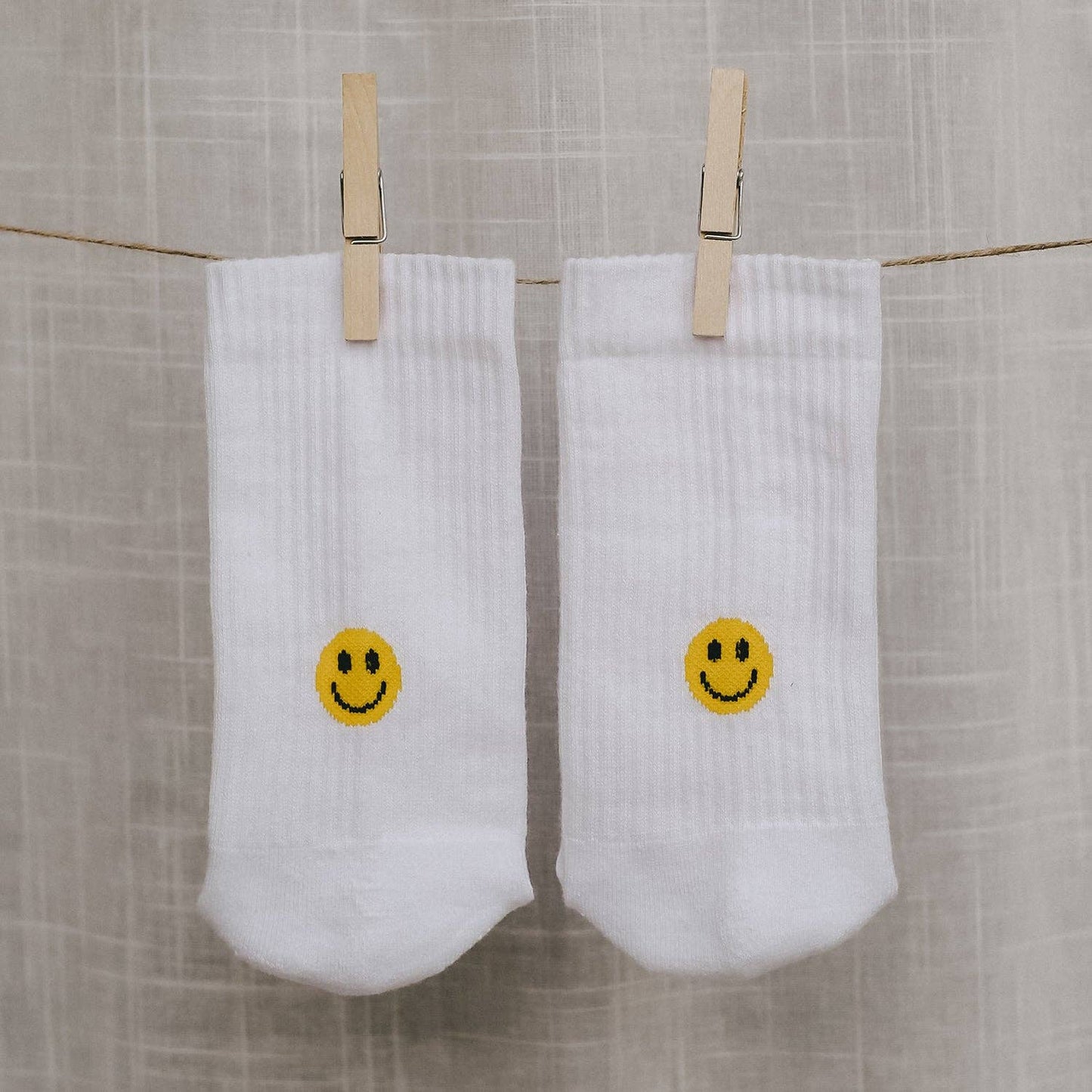 Socken weiß Smiley gelb L Eulenschnitt