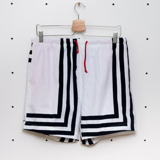 Nachhaltige Kurze Hose Gr. L - Made in Germany