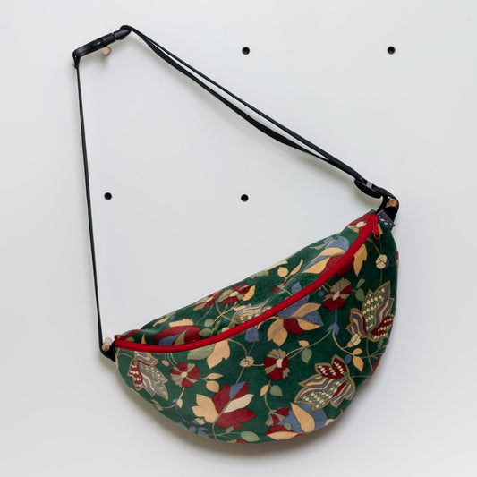 Nachhaltige Upcycling Hip Bag - Made in Germany