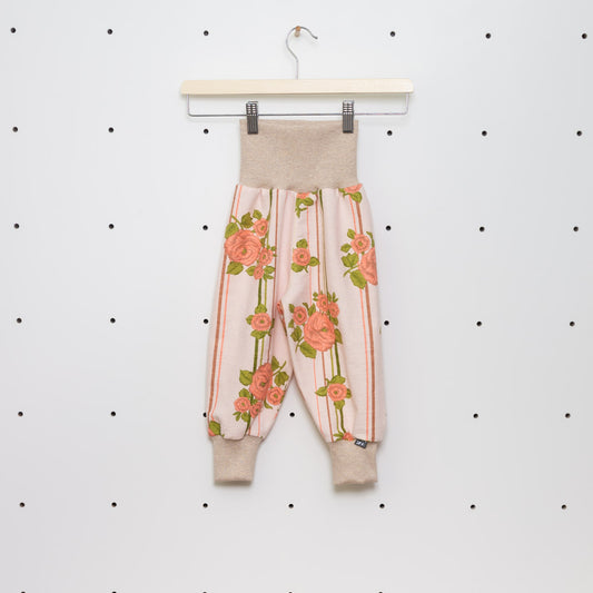 Nachhaltige Pumphose aus Bieber Bettwäsche Gr. 80/86 - Made in Germany