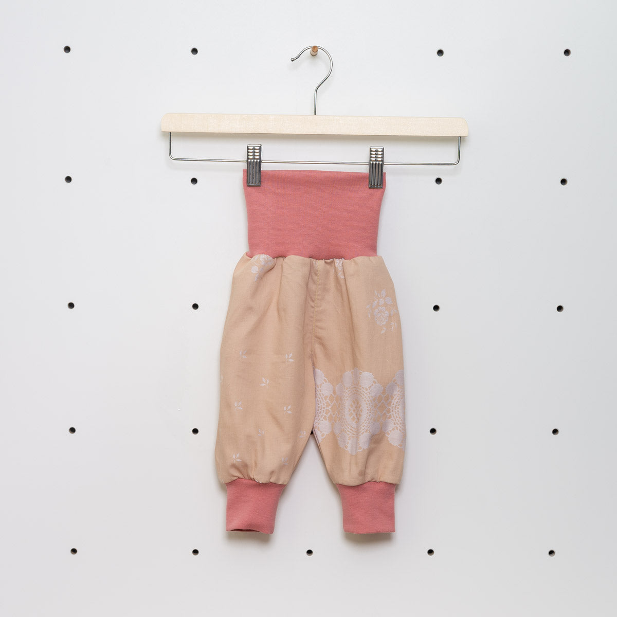 Nachhaltige Pumphose Gr. 56/62 - Made in Germany