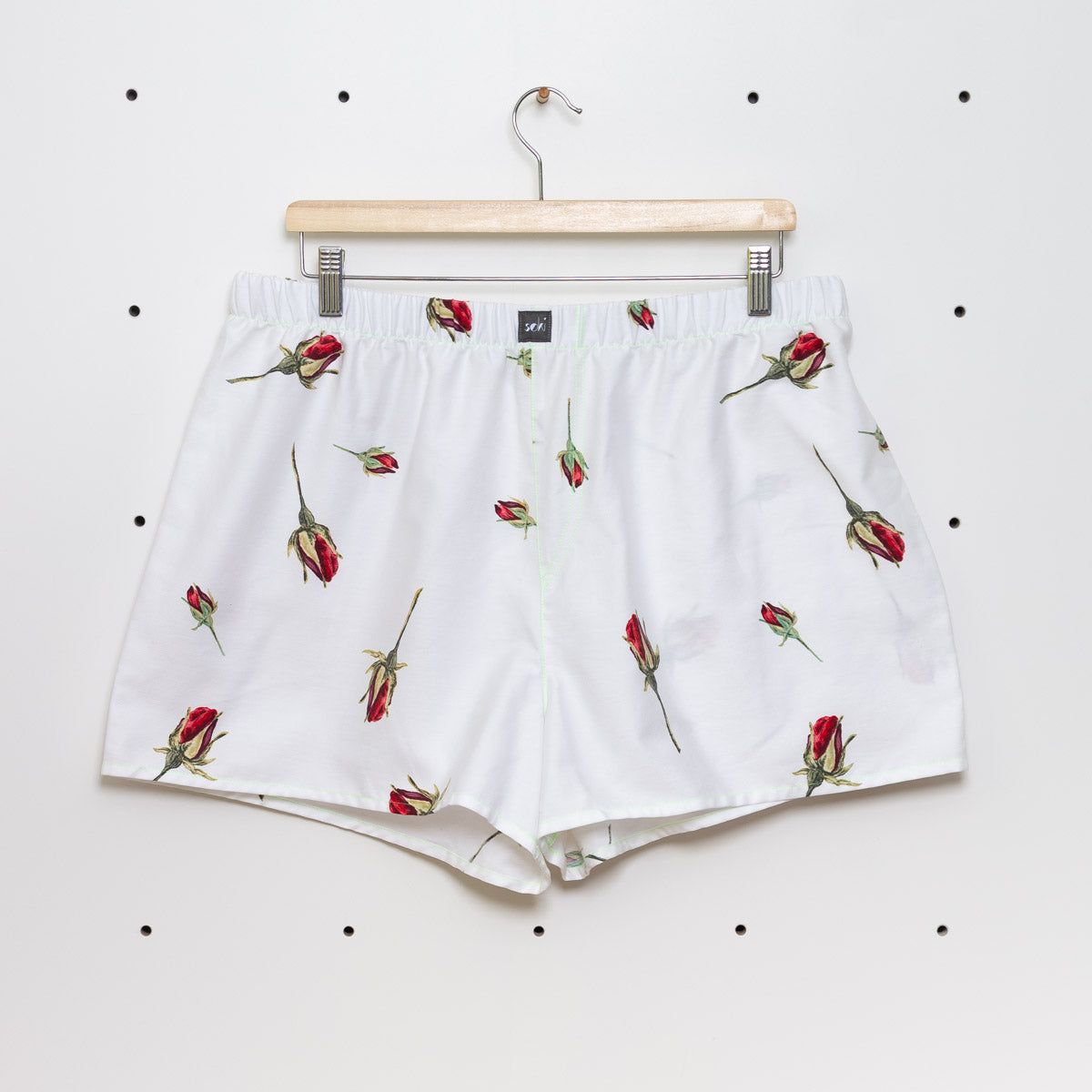 ein Unikat aus Omis alter Bettwäsche