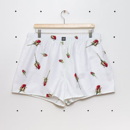 ein Unikat aus Omis alter Bettwäsche