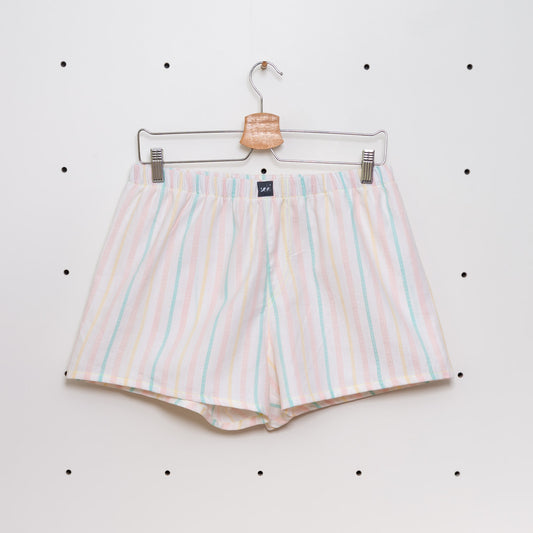 ein Unikat aus Omis alter Bettwäsche