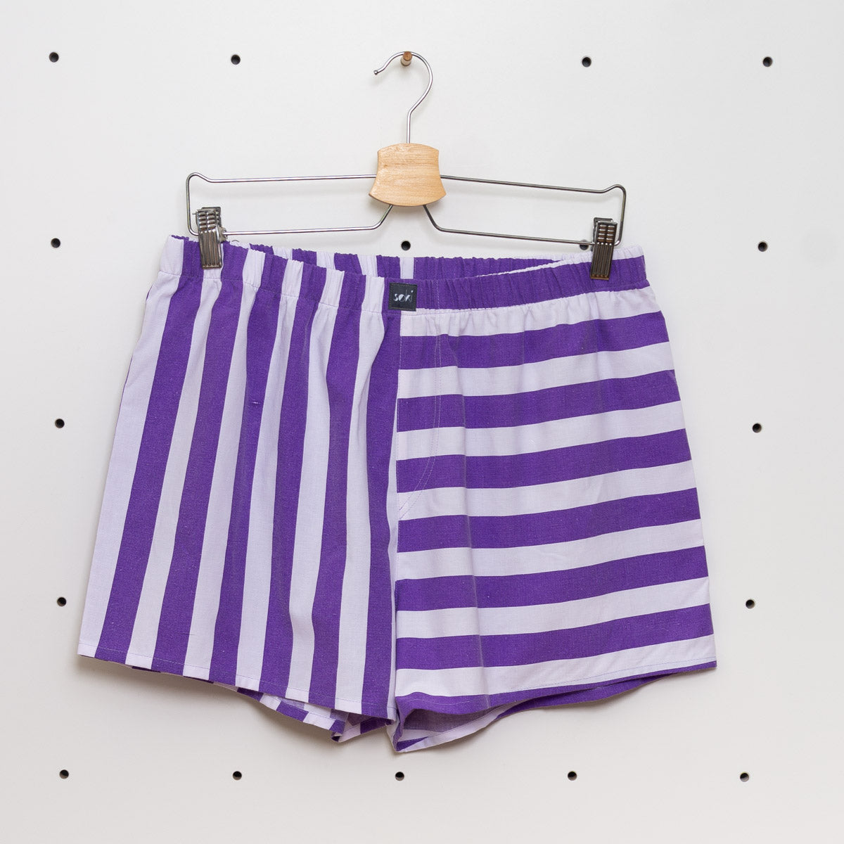 ein Unikat aus Omis alter Bettwäsche