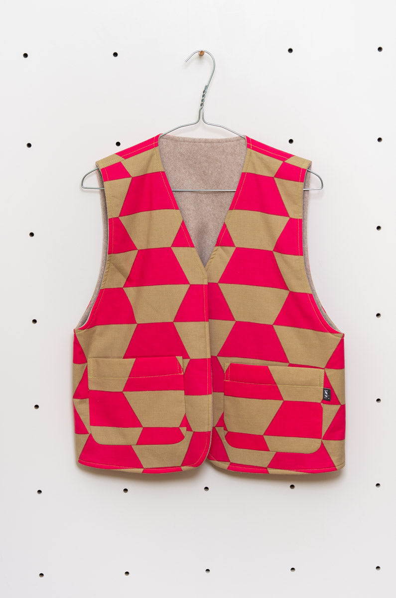 Upcycling Wendeweste – Baumwoll-Bettwäsche & Bio-Fleece Gr. M - Made in Germany