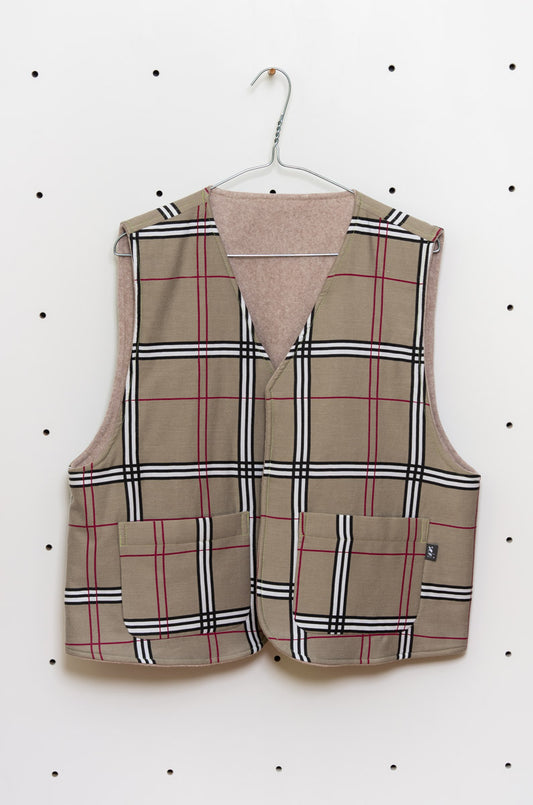 Upcycling Wendeweste – Baumwoll-Bettwäsche & Bio-Fleece Gr. L - Made in Germany