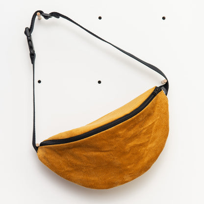 Nachhaltige Hip Bag Cord Big 2.0 - gelb - Made in Germany