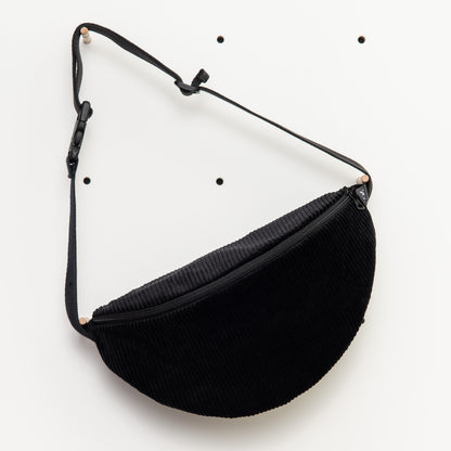 Nachhaltige Hip Bag Cord Big 2.0 - schwarz - Made in Germany