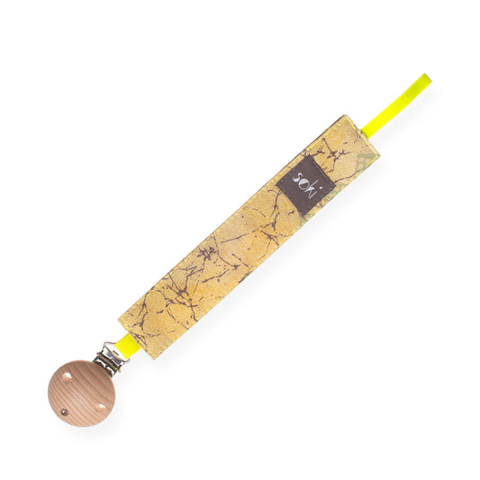 Nachhaltige Schnullerkette aus Omi´s alter Bettwäsche - Made in Germany