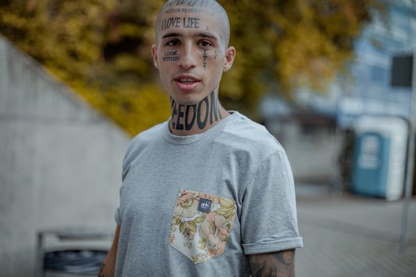 choose your own pocket t-shirt - Made in Germany